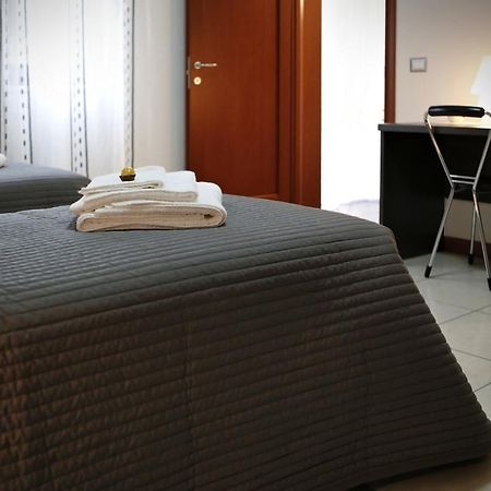 B&B Il Sasso Antico เวโรนา ภายนอก รูปภาพ