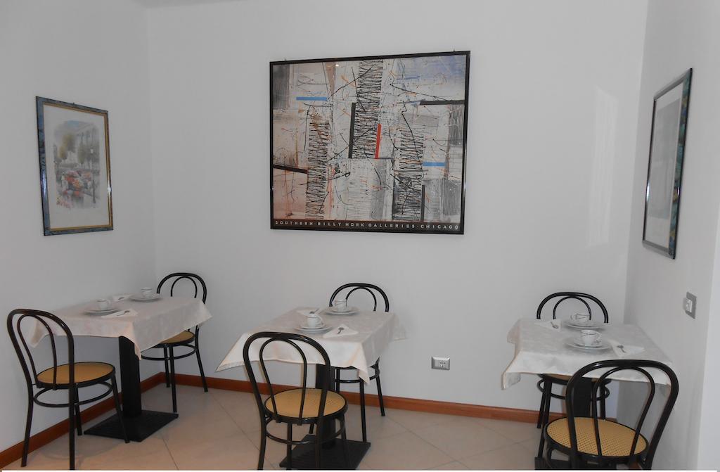 B&B Il Sasso Antico เวโรนา ภายนอก รูปภาพ
